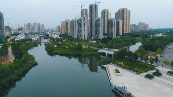入湖河流樂(lè)城河治理后。