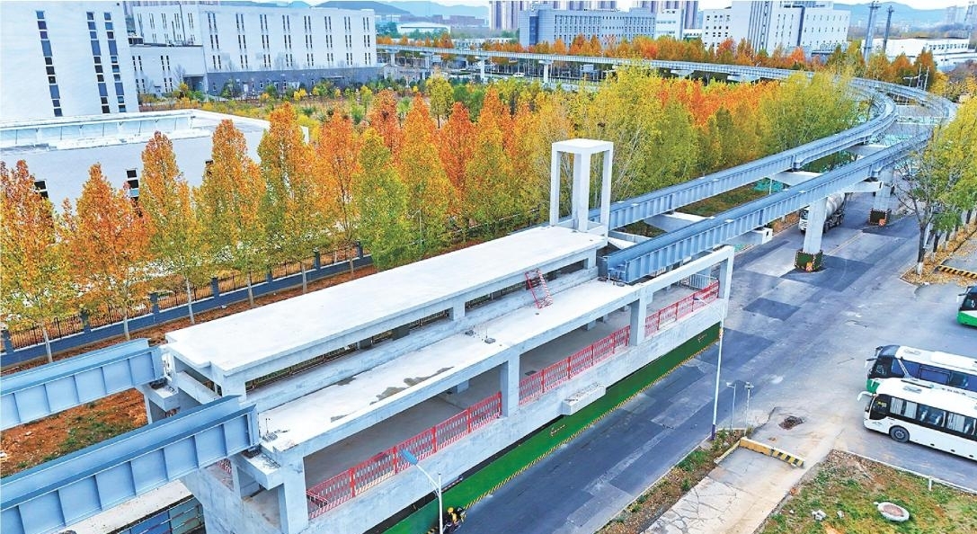 濟南低運量軌道交通高新東區(qū)環(huán)線項目首個單位工程通過驗收。劉飛躍攝
