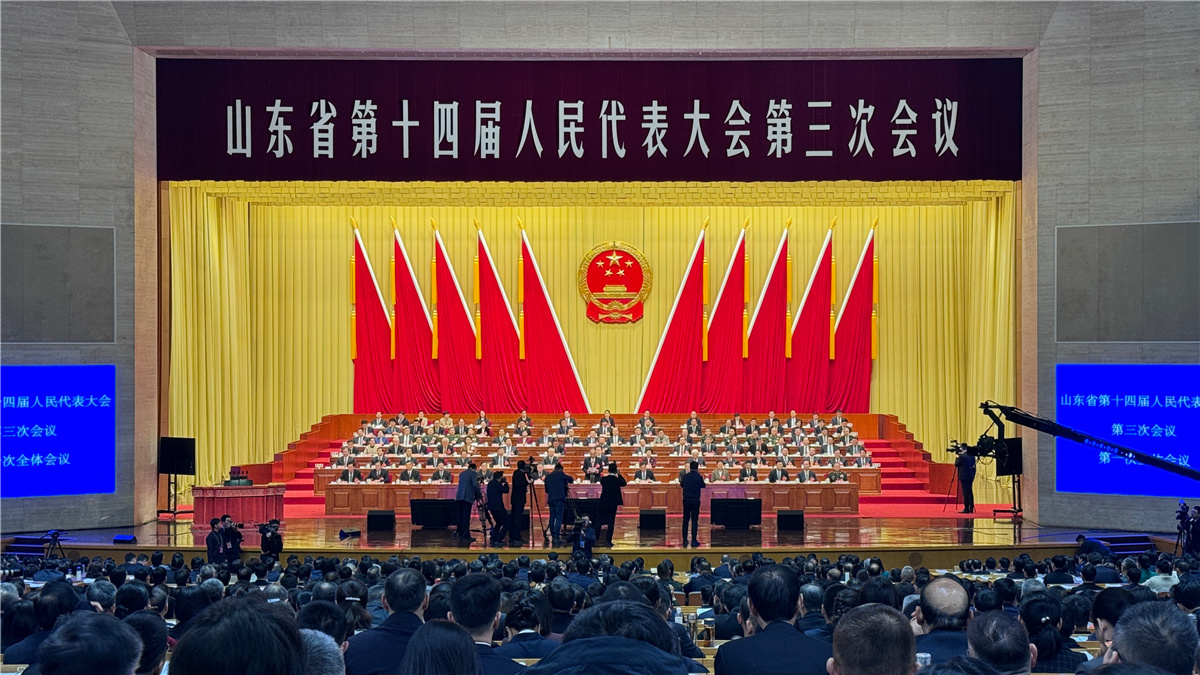 會(huì)議現(xiàn)場(chǎng)。人民網(wǎng)鄭昕橋攝