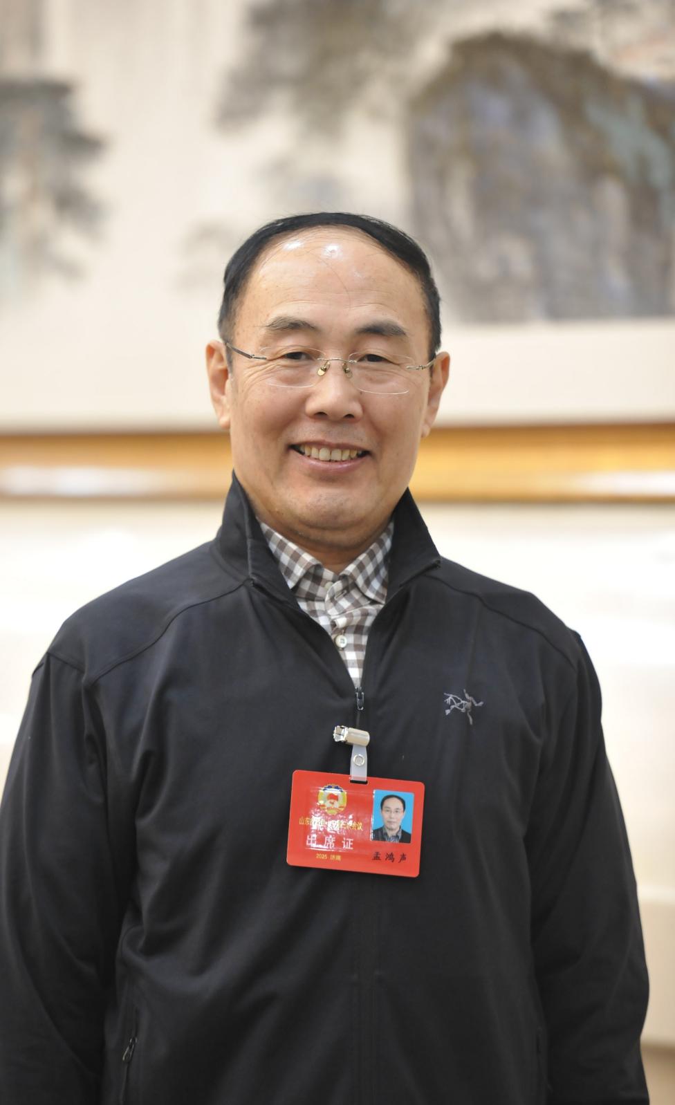 山東省政協(xié)常委、中國書法家協(xié)會(huì)理事孟鴻聲。受訪者供圖